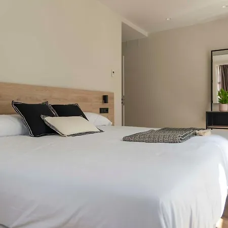 Albatros Puentedeume