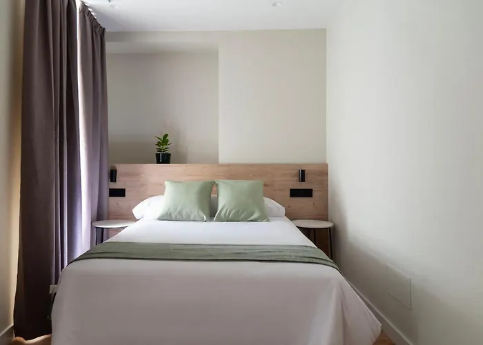 Albatros Hotel Puentedeume